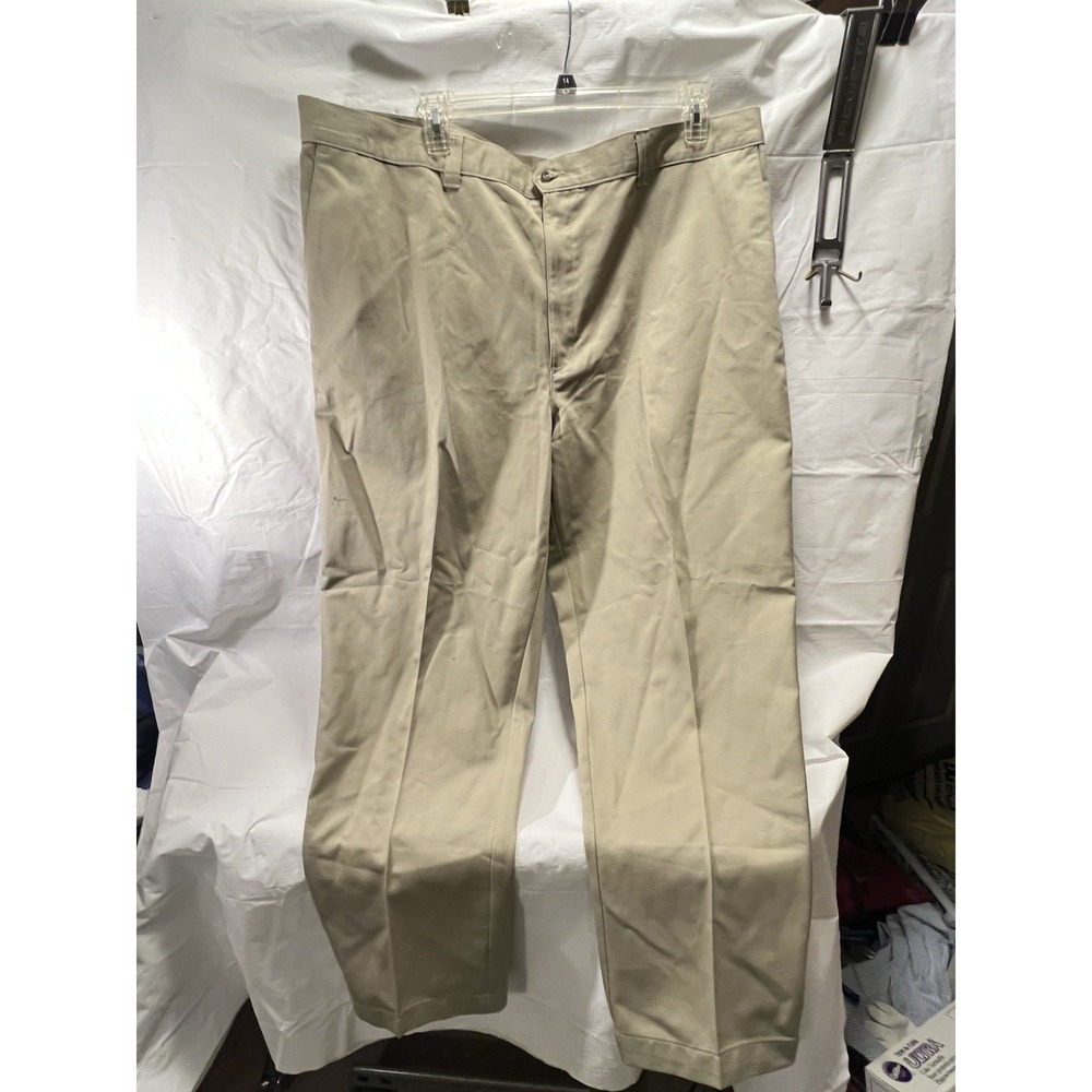 Harbor Bay Mens Khaki Pants 48x30 Flat Front Khakis with Pockets NEW WITH TAGS